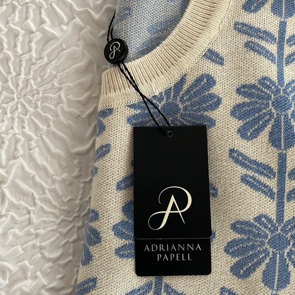 NWT Adriana Papell Florsl Sweater - Picture 3 of 8